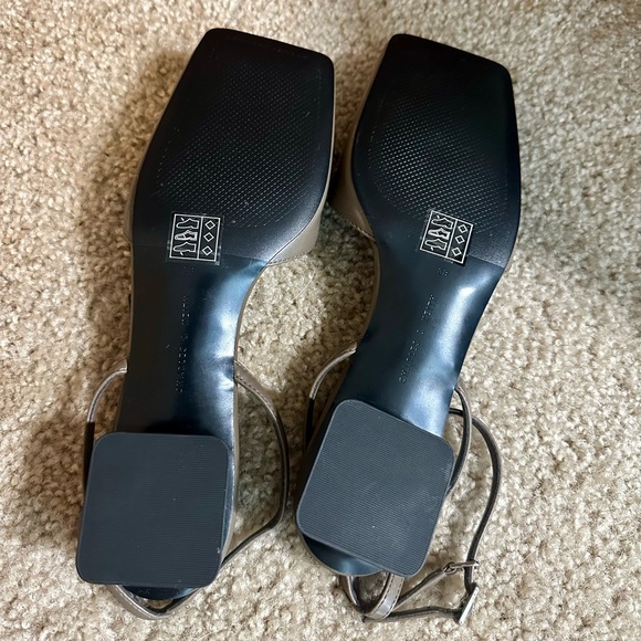 Charles & Keith | Square Toe Ankle Strap Pump in Dark Brown, size 8US/38IT - Picture 7 of 7